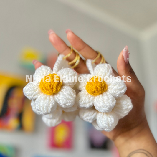 Puff flower Daisy Crochet Key Chain Bag Charm (1 pcs)