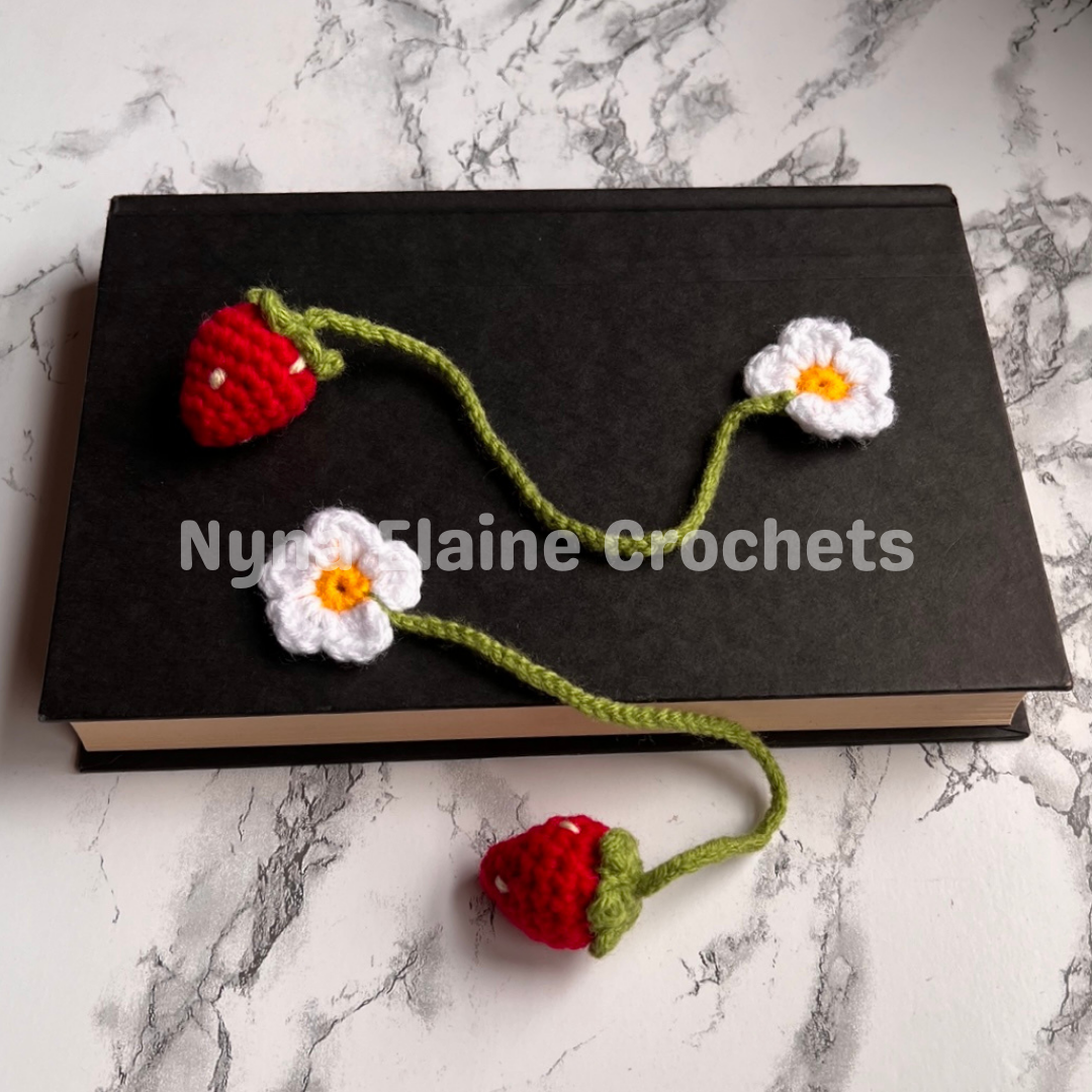 Red Strawberry and Daisy Crochet Bookmark, Tie, Charm, Handmade (1pcs)