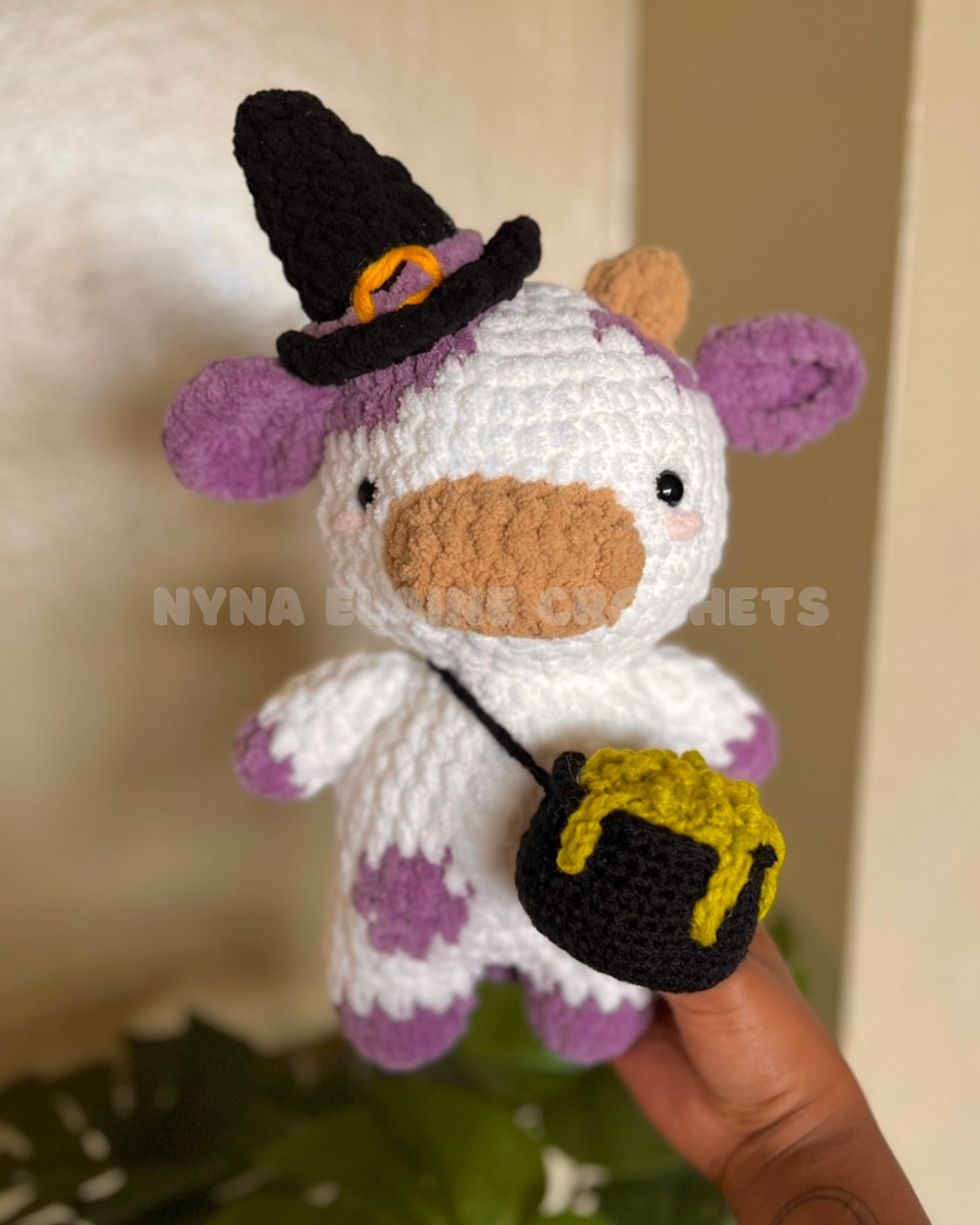 Peppermint Cow Plushie – NynaElaine