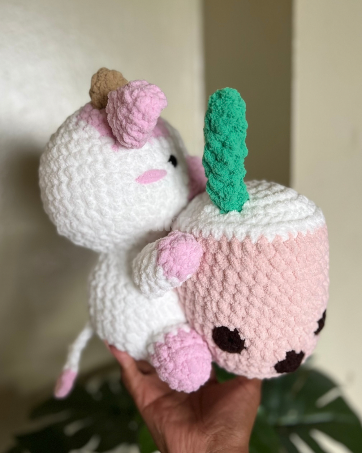 Peppermint Cow Plushie – NynaElaine